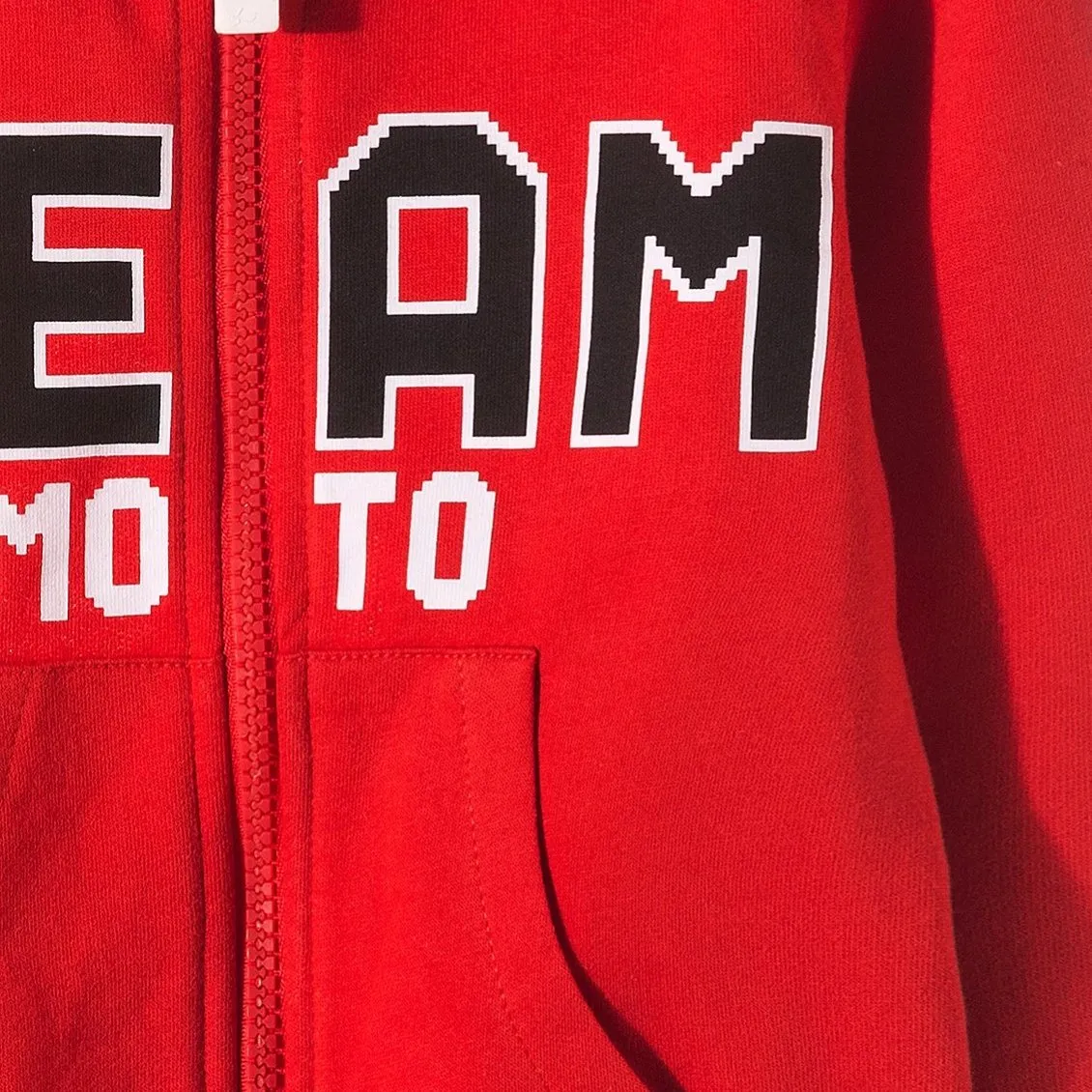 5.10.15. Team Red Hoodie 692