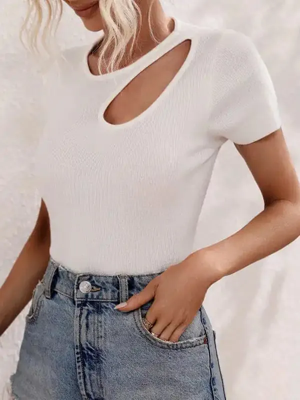 Women’s Solid Color Shoulder Cutout Rib Sweater